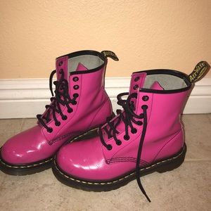 DOC MARTENS HOT PINK
